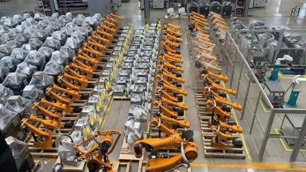 全球工业机器人密度排名：中国位居第9，5年上升